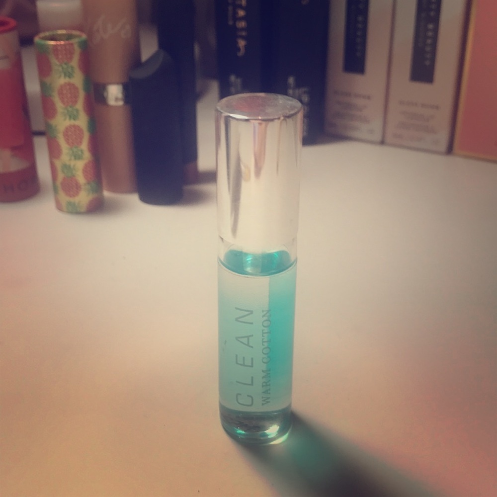 Clean Warm Cotton Roll on Purfume